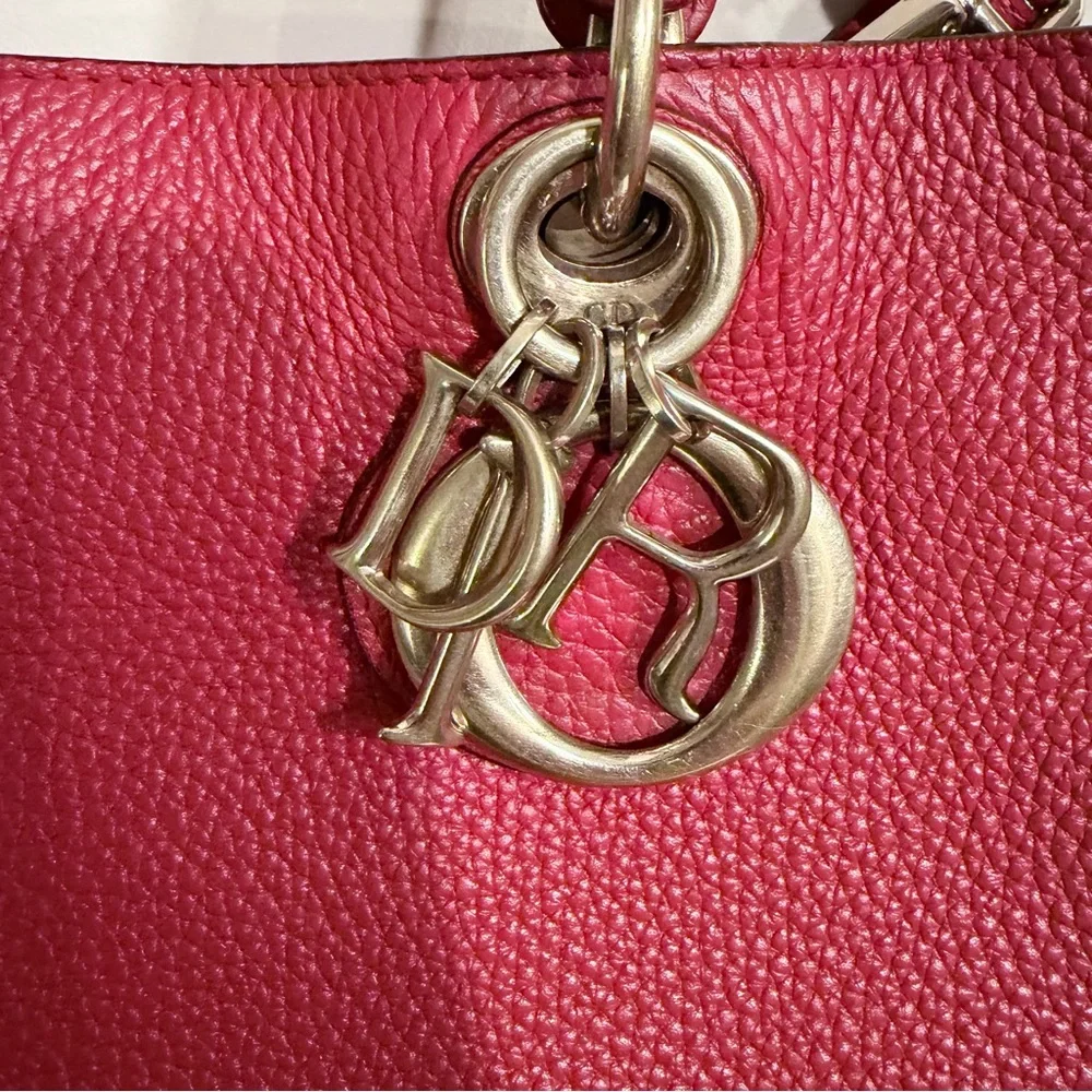 Christian Dior Diorissimo Medium Tote Red Pebbled Leather | Strap + Pouch